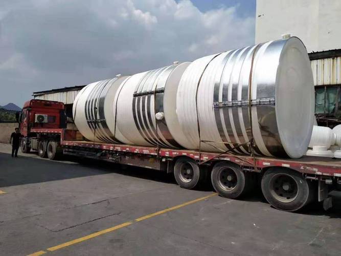 湖北20立方塑料儲(chǔ)水罐孝感塑料儲(chǔ)罐20噸混凝土減水劑儲(chǔ)罐